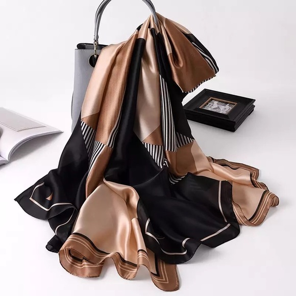 Accessories - NIB Signature Silk Print Brown and Cream Scarf